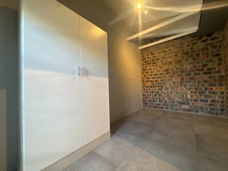 To Let 2 Bedroom Property for Rent in Salt River Western Cape